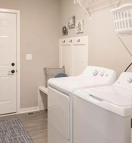 Brand New 3 Bedroom! * Loves Park